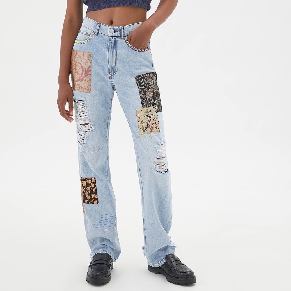 BDG Urban Outfitters size 26 Cowboy Jean